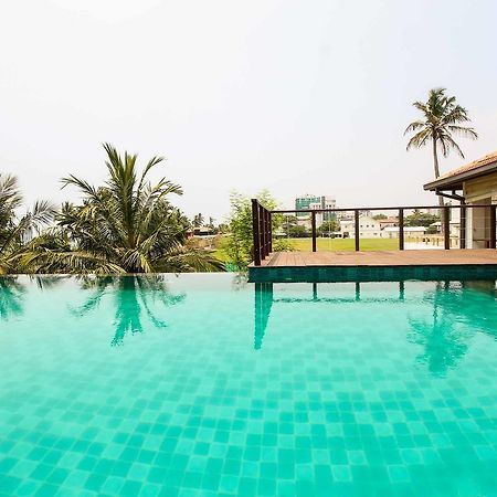 Yoho Rivi Ras Hotel Dehiwala-Mount Lavinia Εξωτερικό φωτογραφία