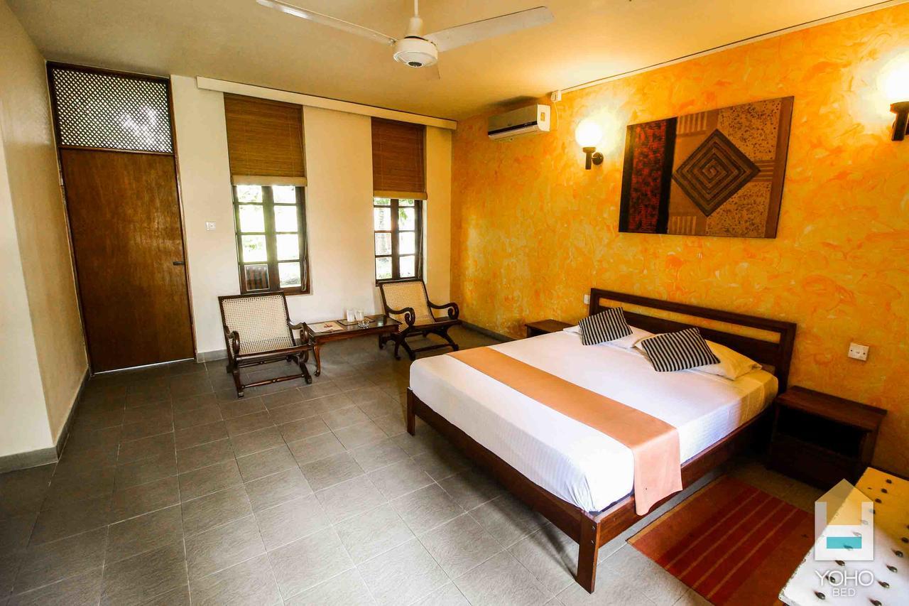 Yoho Rivi Ras Hotel Dehiwala-Mount Lavinia Εξωτερικό φωτογραφία