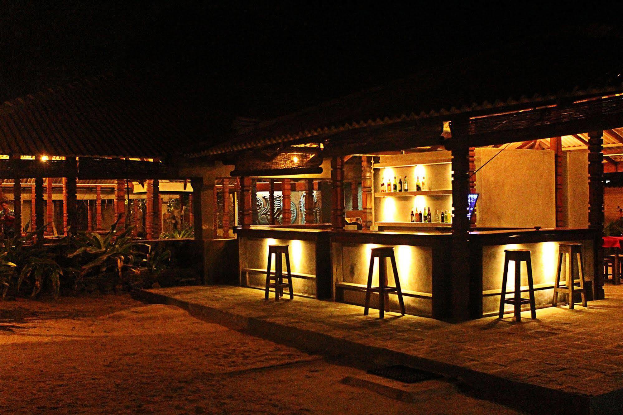 Yoho Rivi Ras Hotel Dehiwala-Mount Lavinia Εξωτερικό φωτογραφία