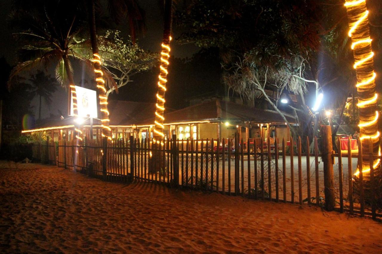Yoho Rivi Ras Hotel Dehiwala-Mount Lavinia Εξωτερικό φωτογραφία